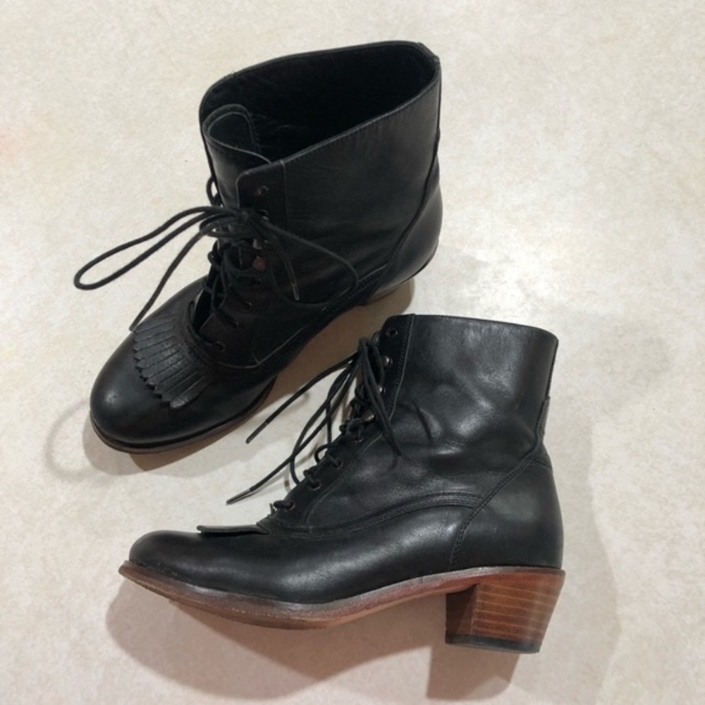 Wolverine 1000 Mile Nesbit Kiltie Boots Black 6.5
